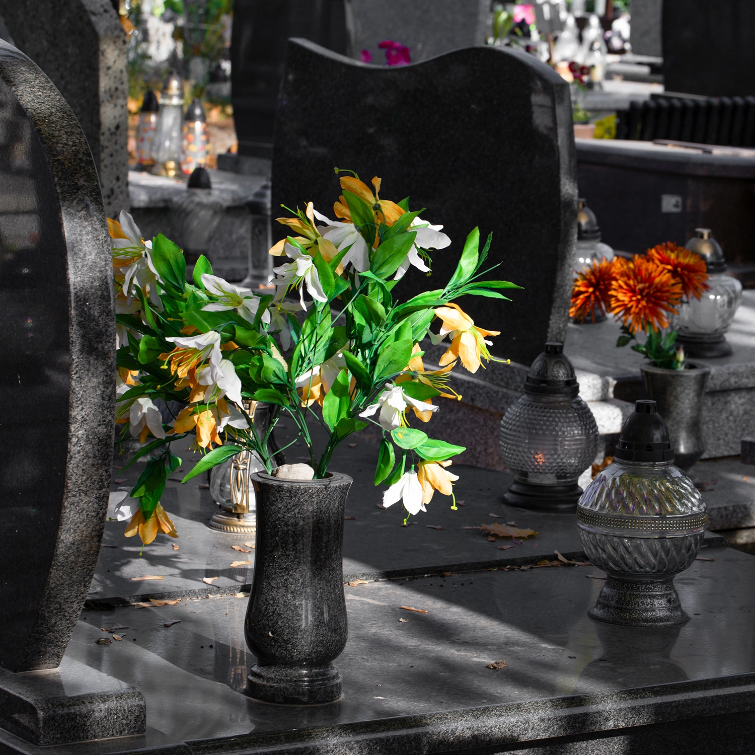 Памятники из гранита